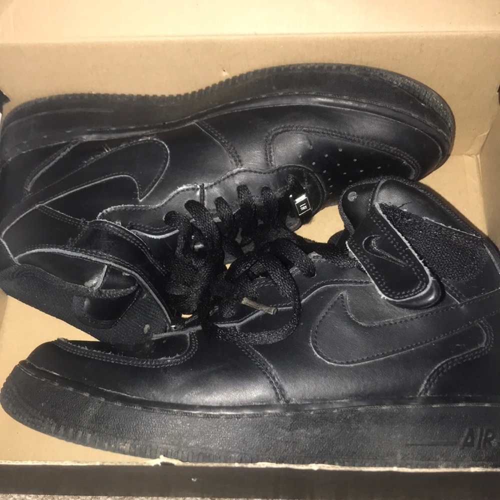 Af1 blacks.